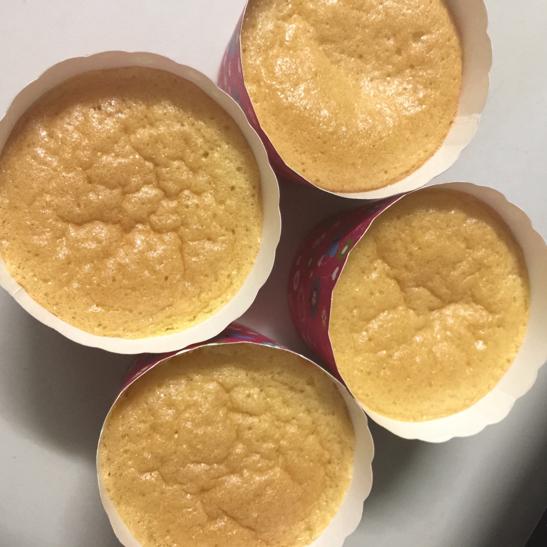蜂蜜凹蛋糕