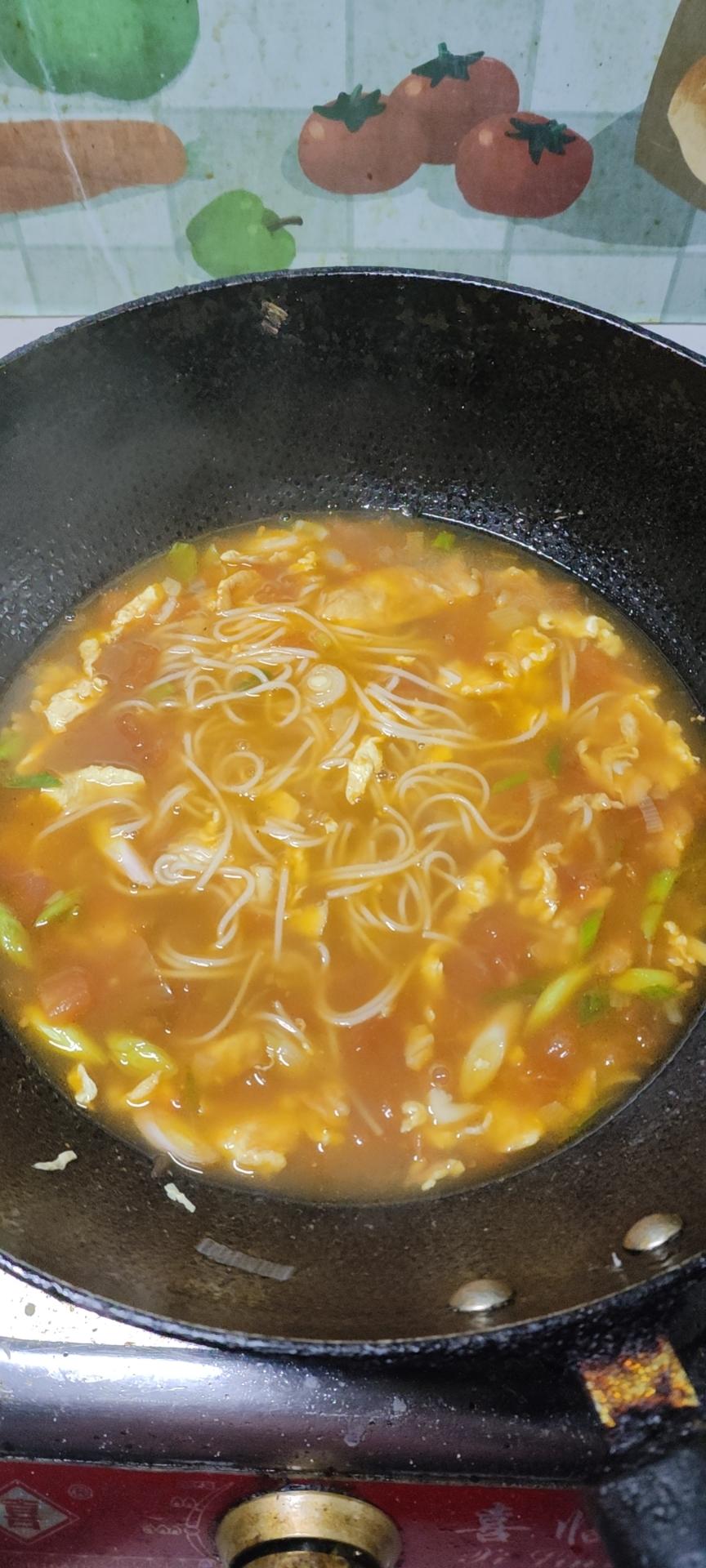 恨不得抱着锅舔的番茄鸡蛋面