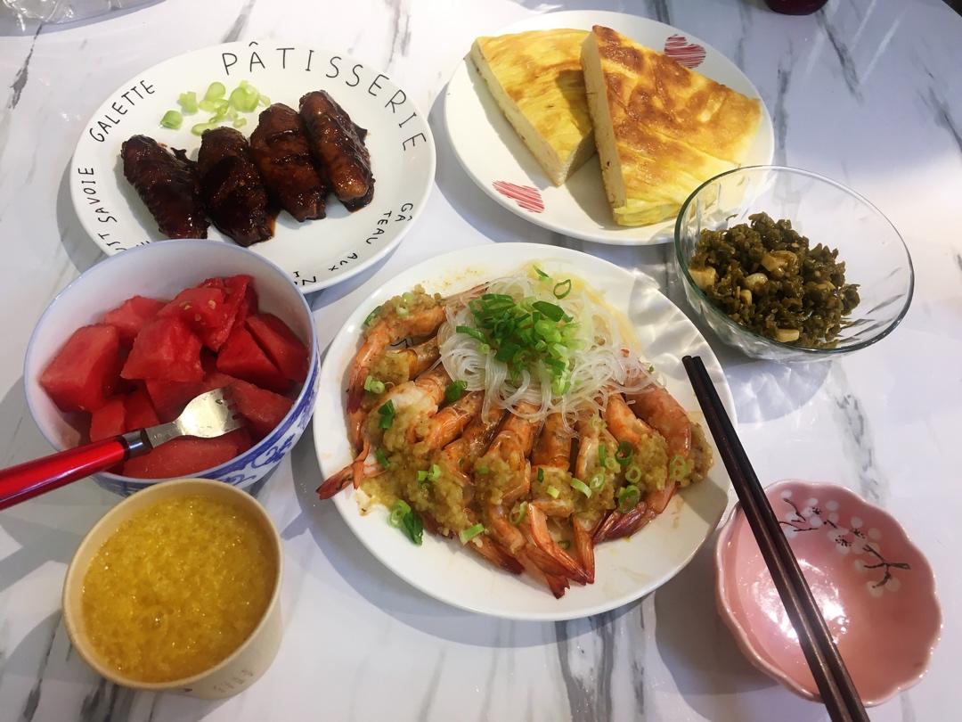 蒜蓉粉丝蒸虾