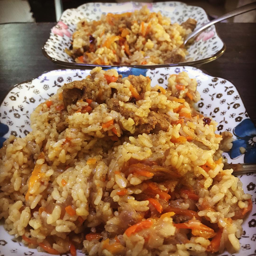 羊肉抓饭