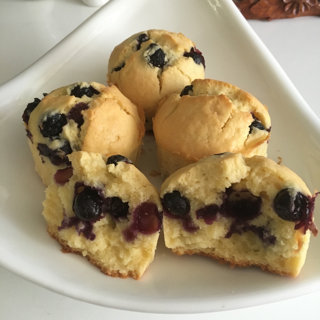 蓝莓玛芬蛋糕 Blueberry Muffin