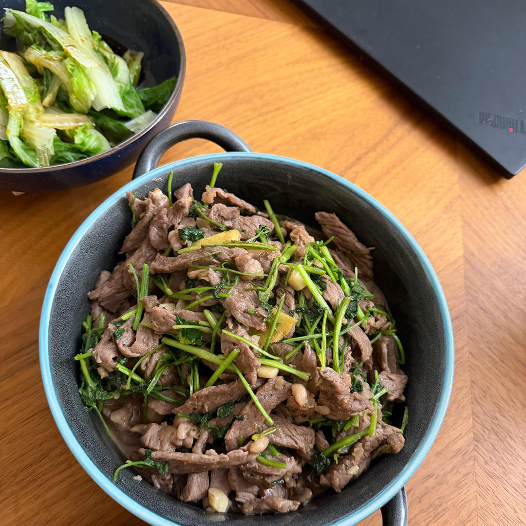 香菜牛肉