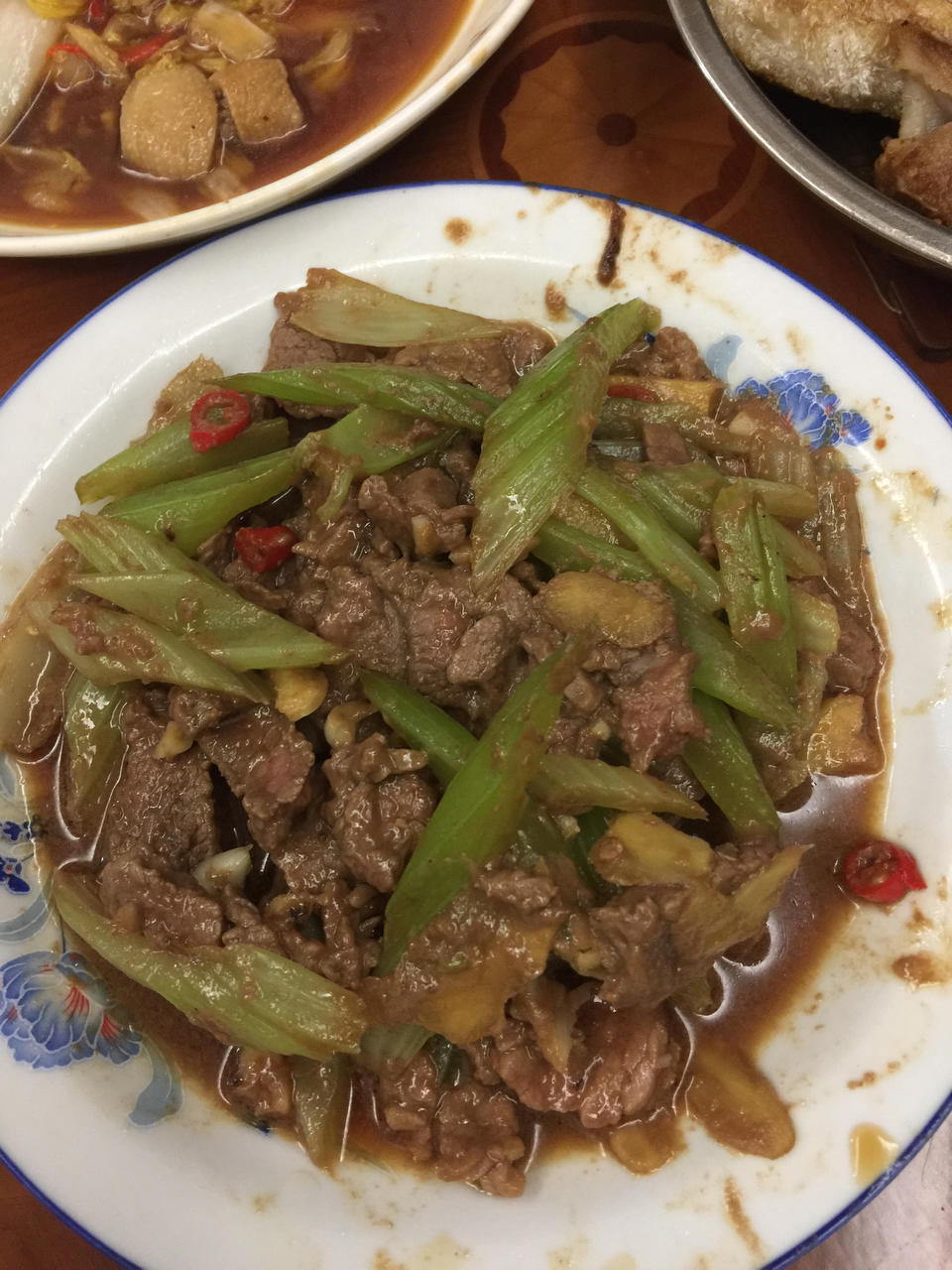 被男朋友夸到爆的芹菜牛肉