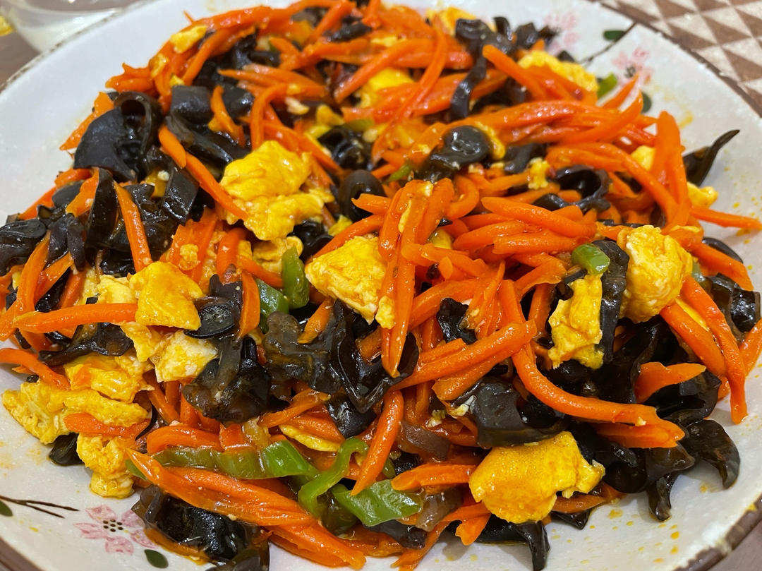 下饭菜鱼香鸡蛋