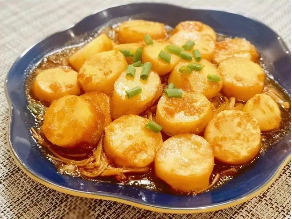 金针菇日本豆腐煲制作方法 方便又好吃 下饭菜 全家喜欢 做法简单
