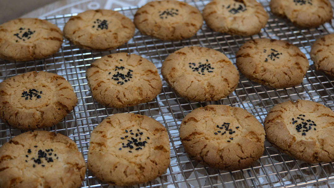 酥中有脆的老式桃酥