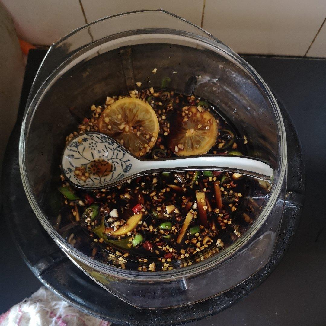 停不下来的秘制凉拌鸡爪