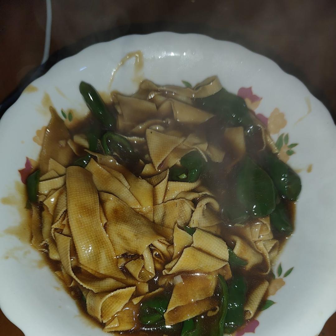 不用厨艺的尖椒干豆腐