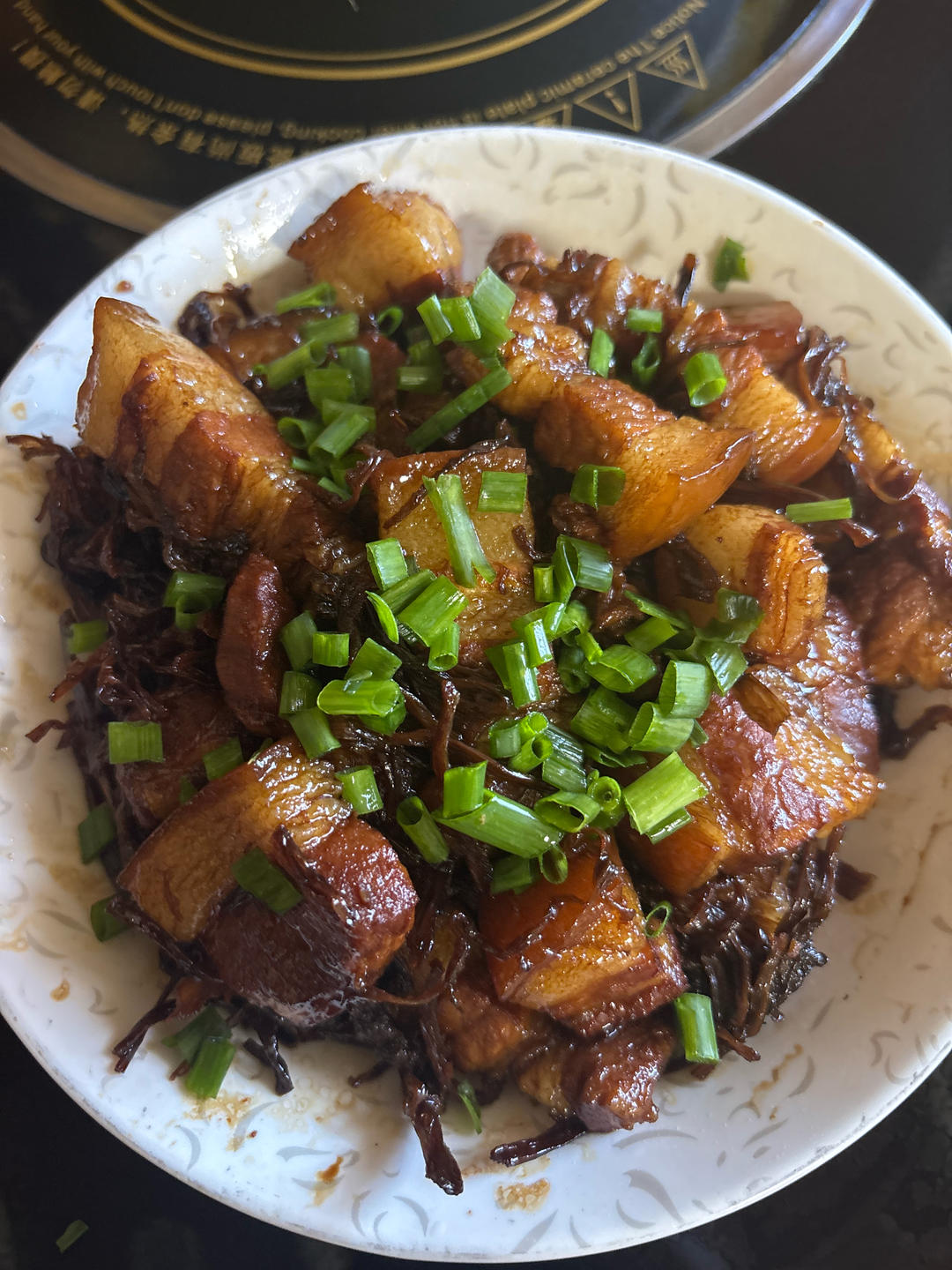 下饭神器梅干菜烧肉