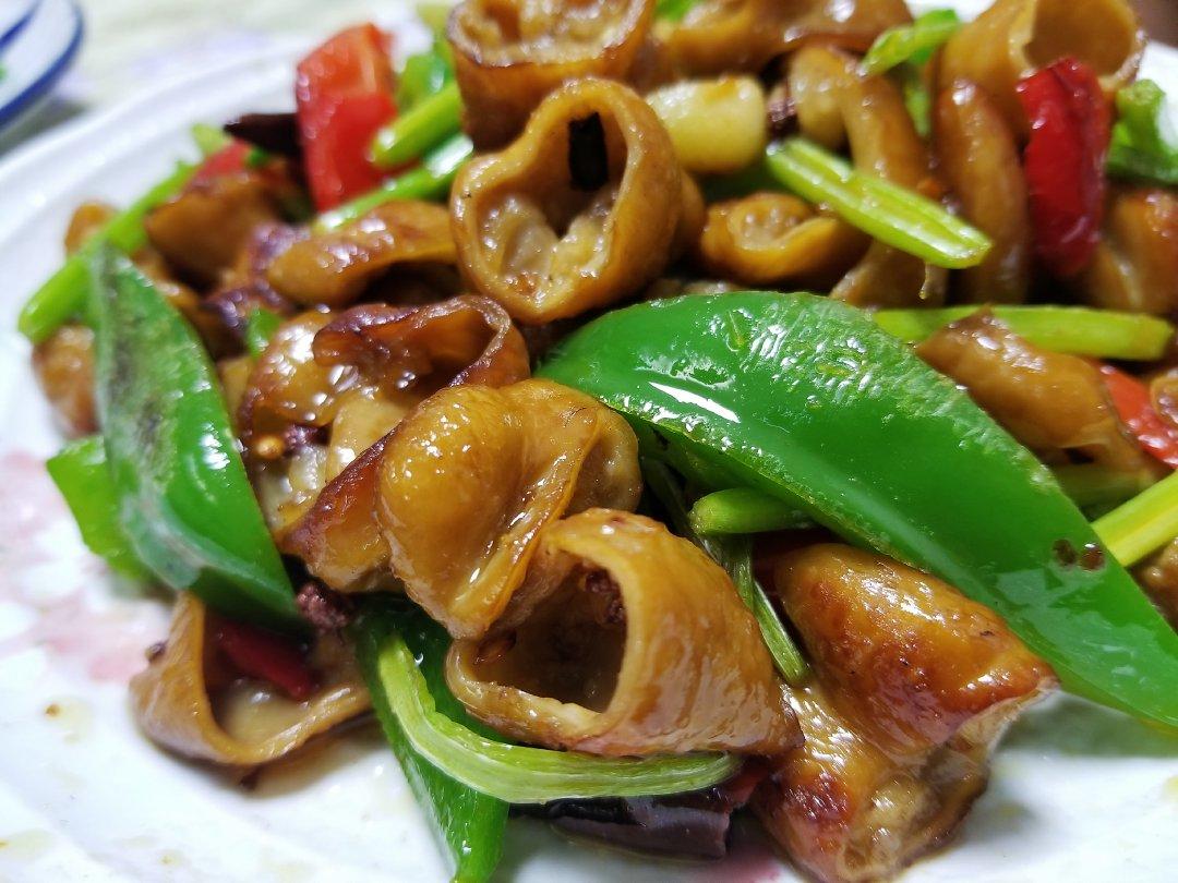 中华斯小厨做的好吃到爆火爆肥肠