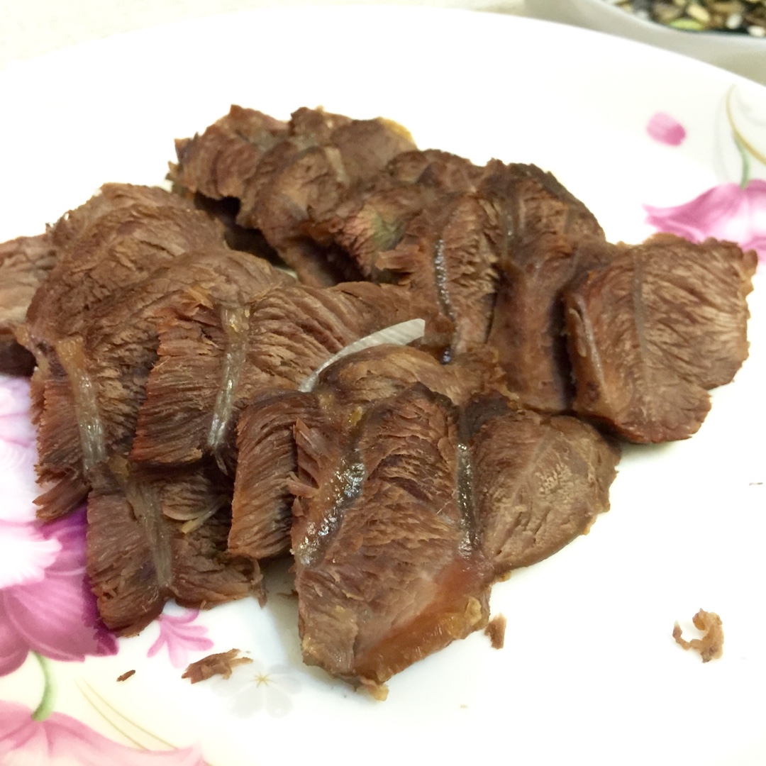 五香酱牛肉
