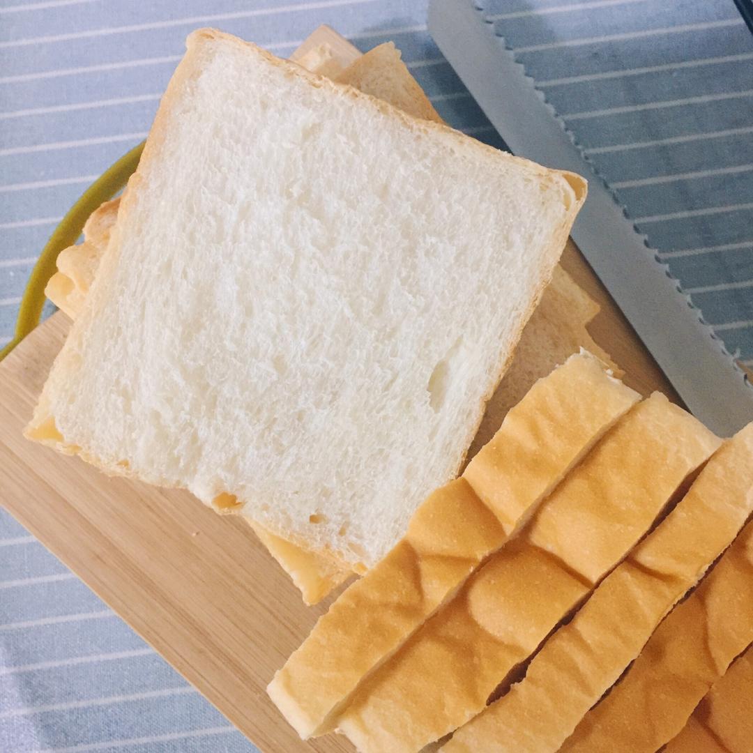 三百万小丸子做的乳清白吐司