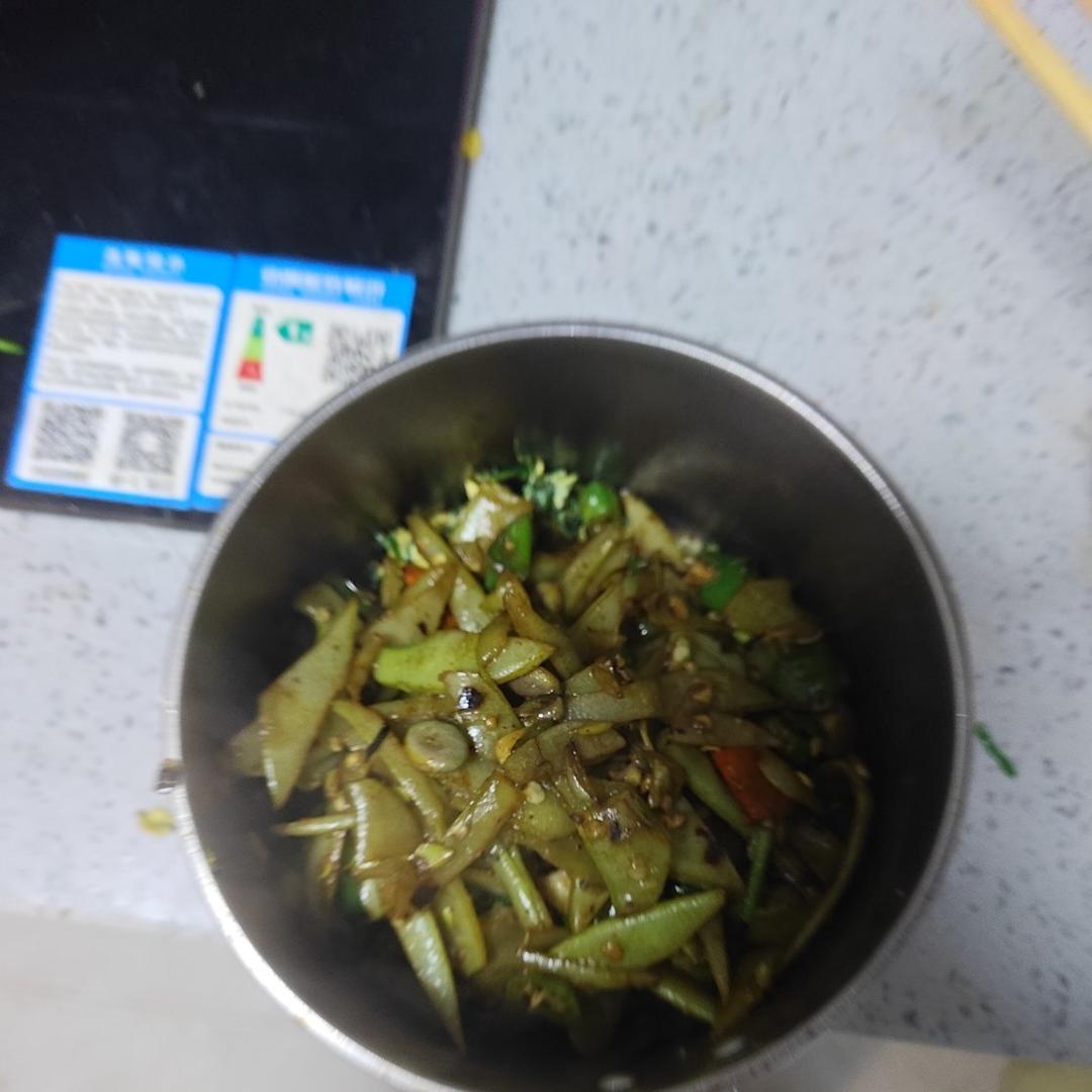 辣椒炒紫扁豆（清爽下饭）