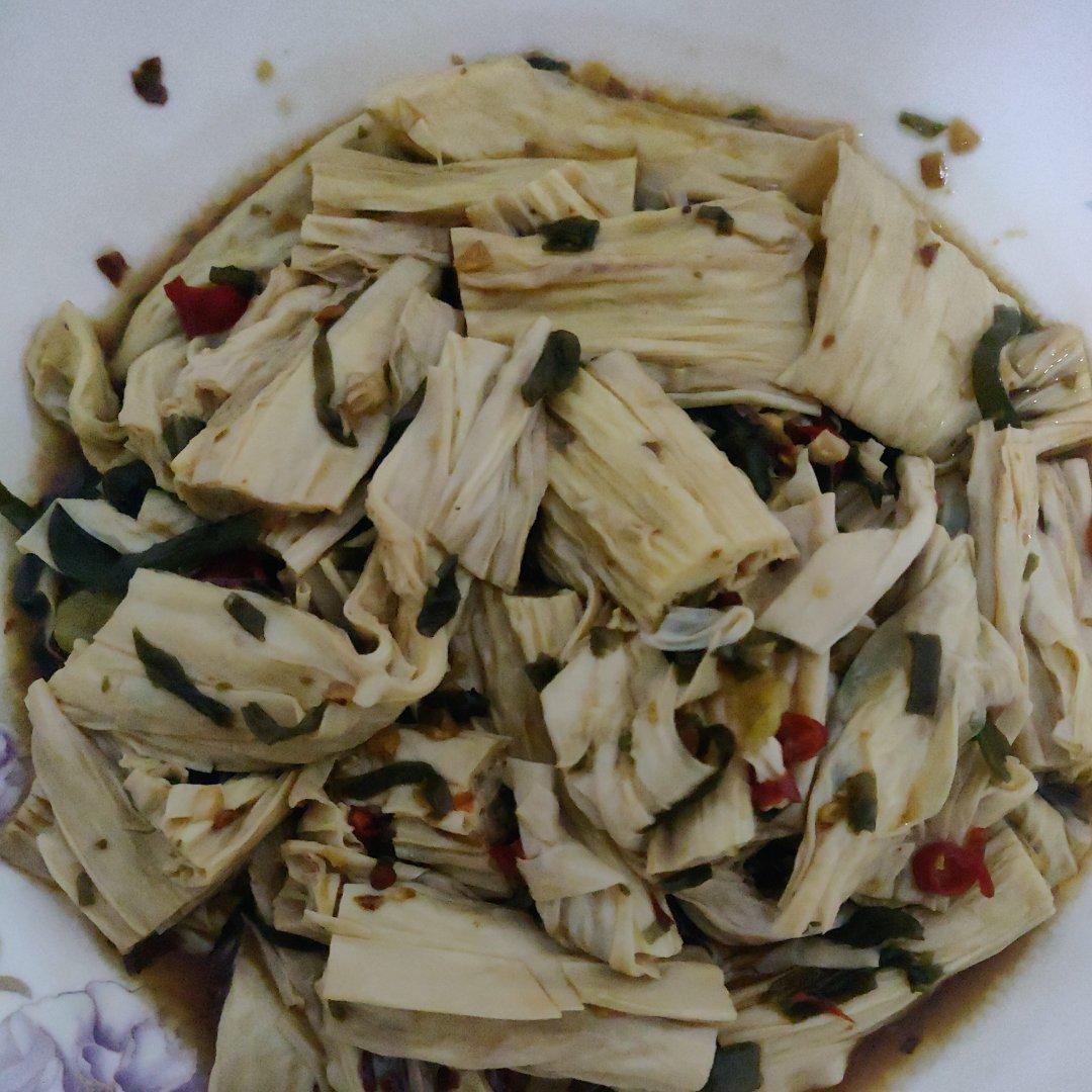 凉拌腐竹