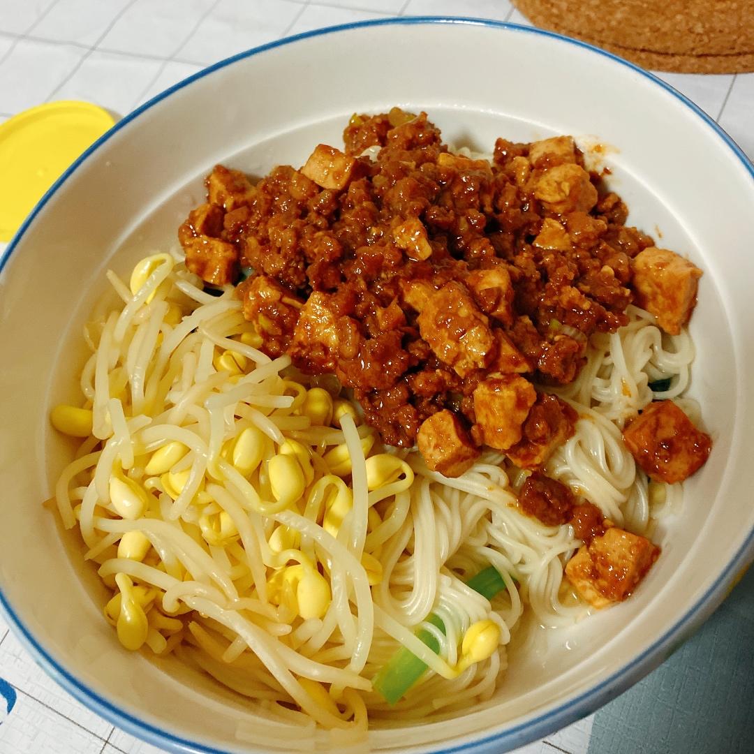 炸酱面