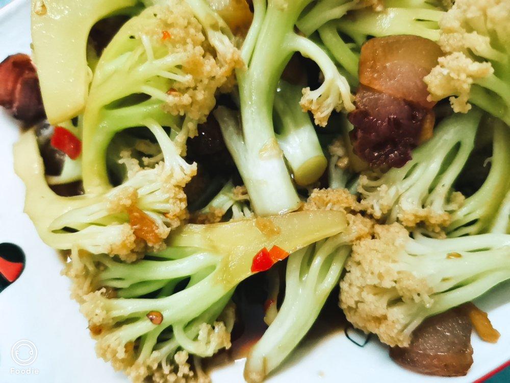 老丁的私房菜-干锅花菜