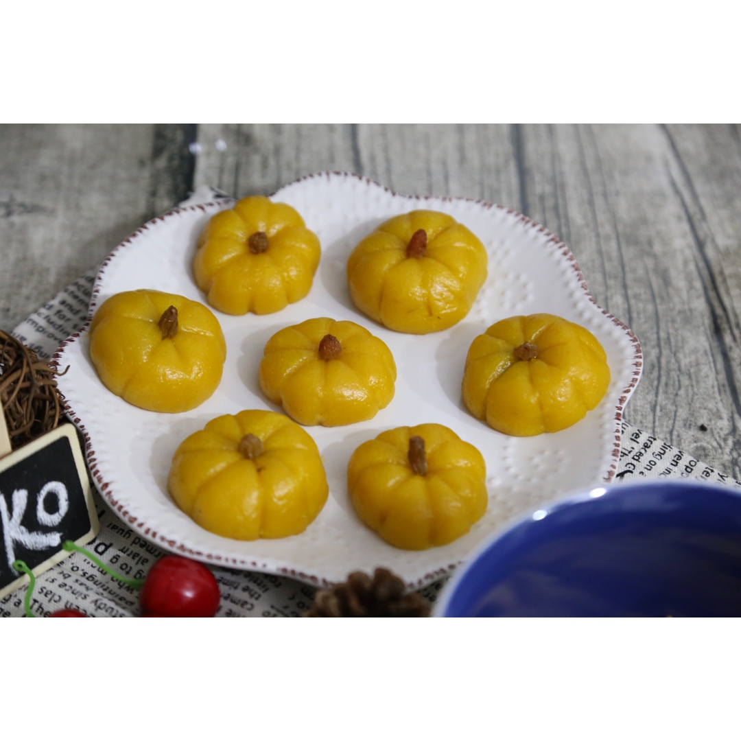 可爱呆萌南瓜饼