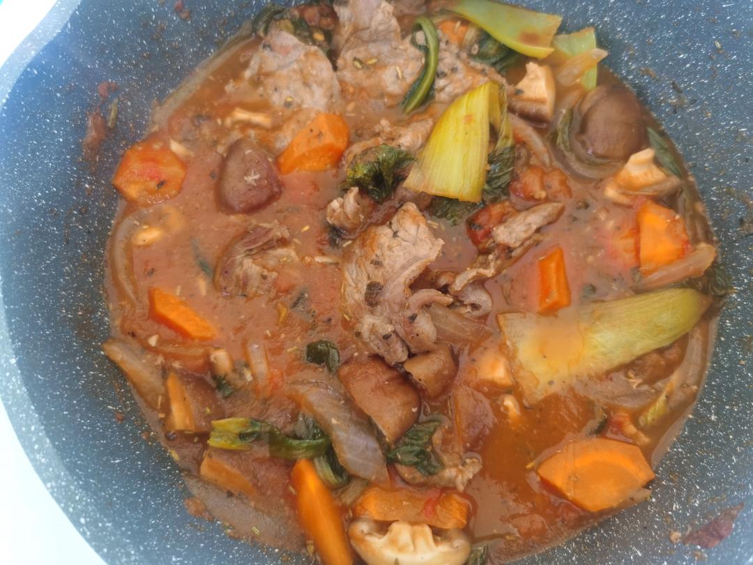 番茄炖鸡胸丨健康·三餐