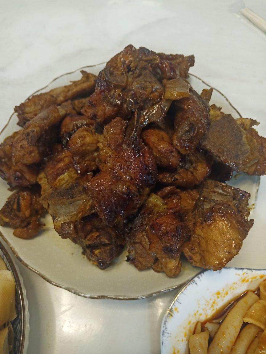 红烧排骨