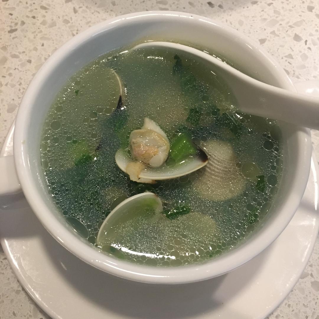 炊烟袅袅tina做的沙白芥菜汤