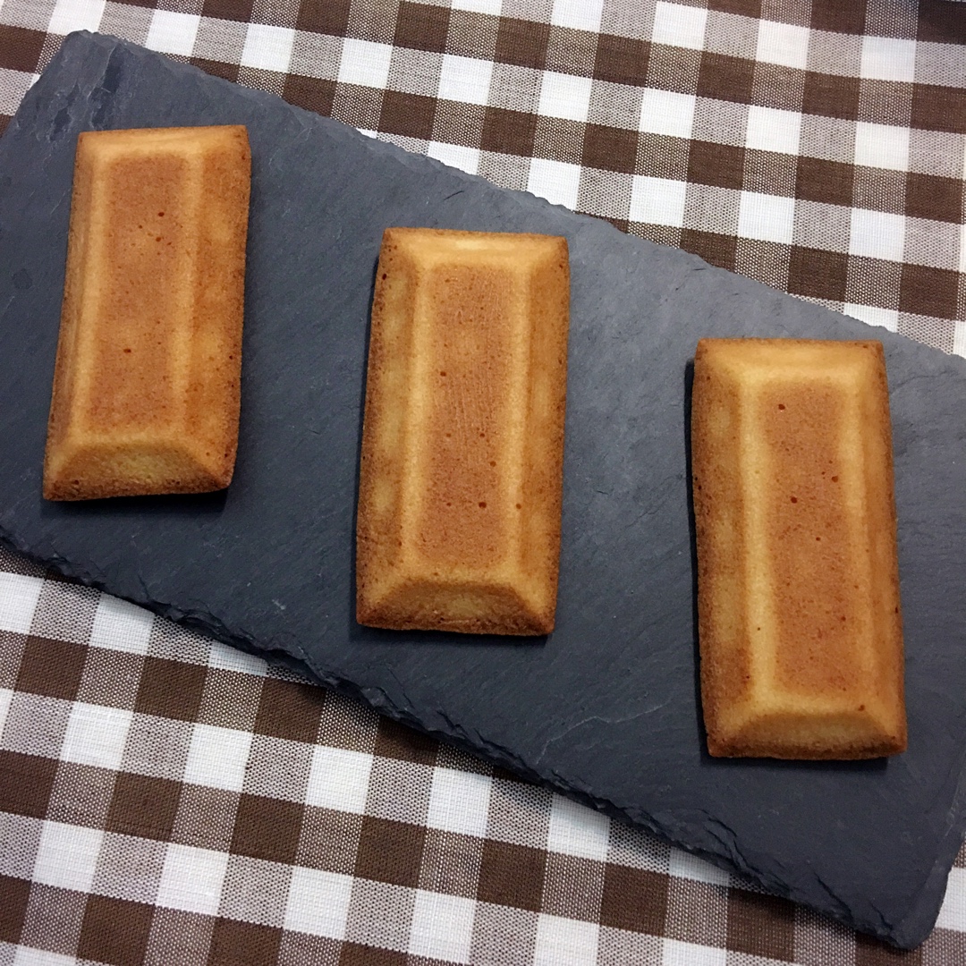 费南雪（Financier Cakes）