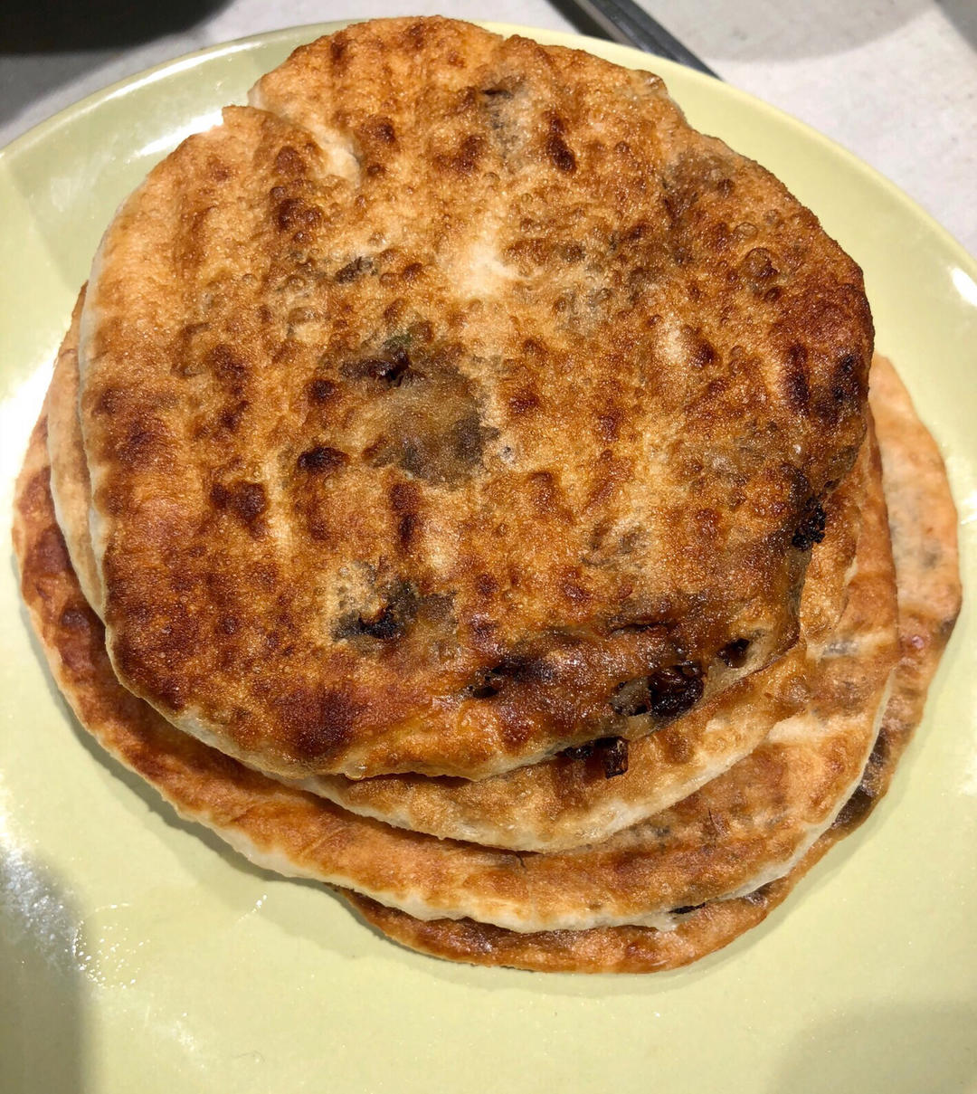 麻香酥脆的梅干菜饼