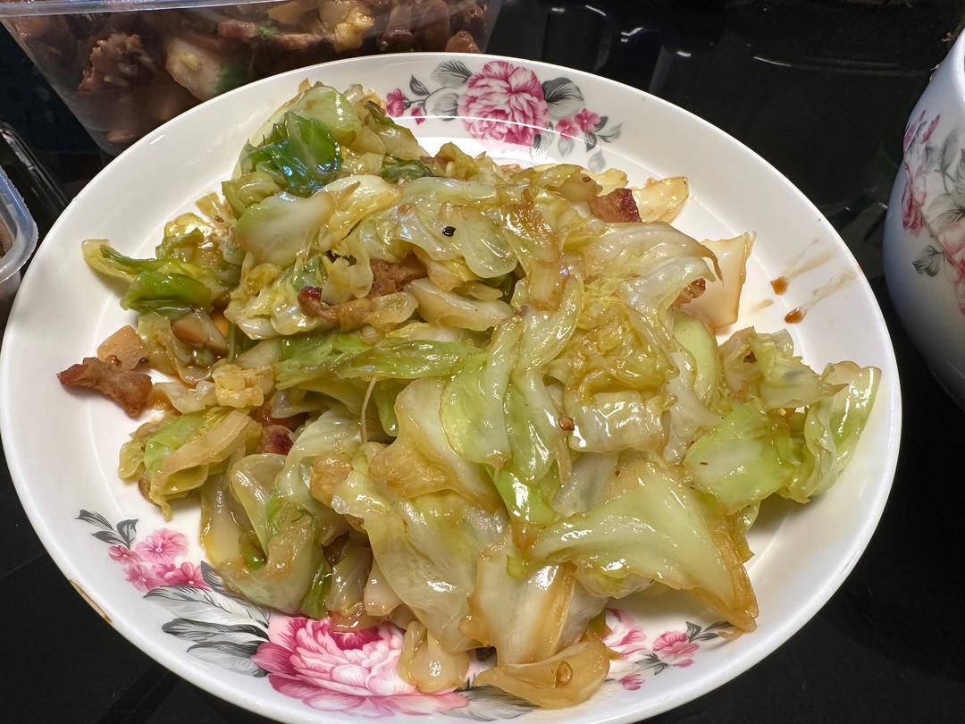 爆炒包菜