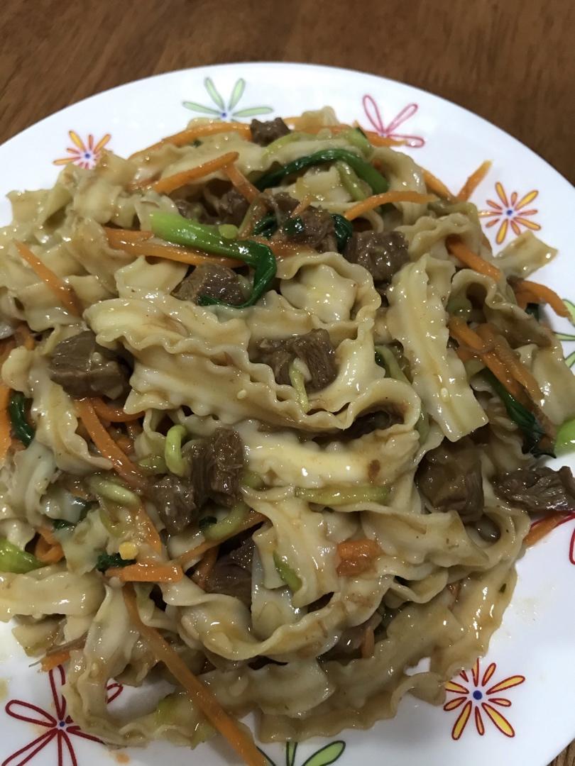牛肉拌面