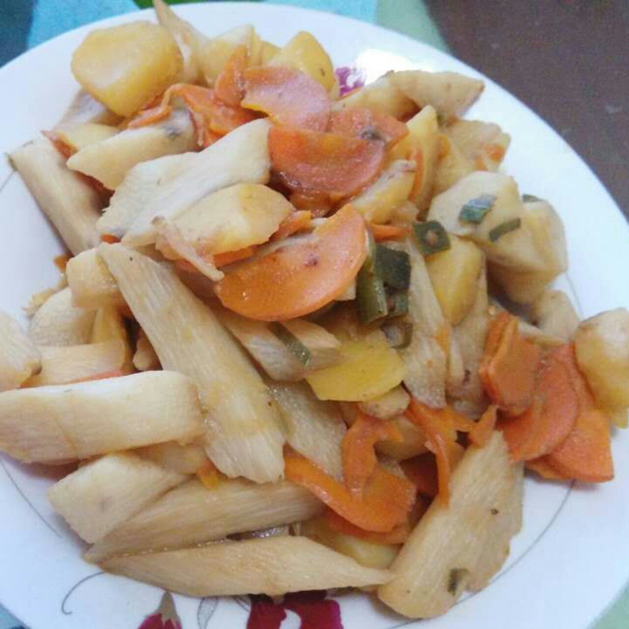 肉片山药炒木耳