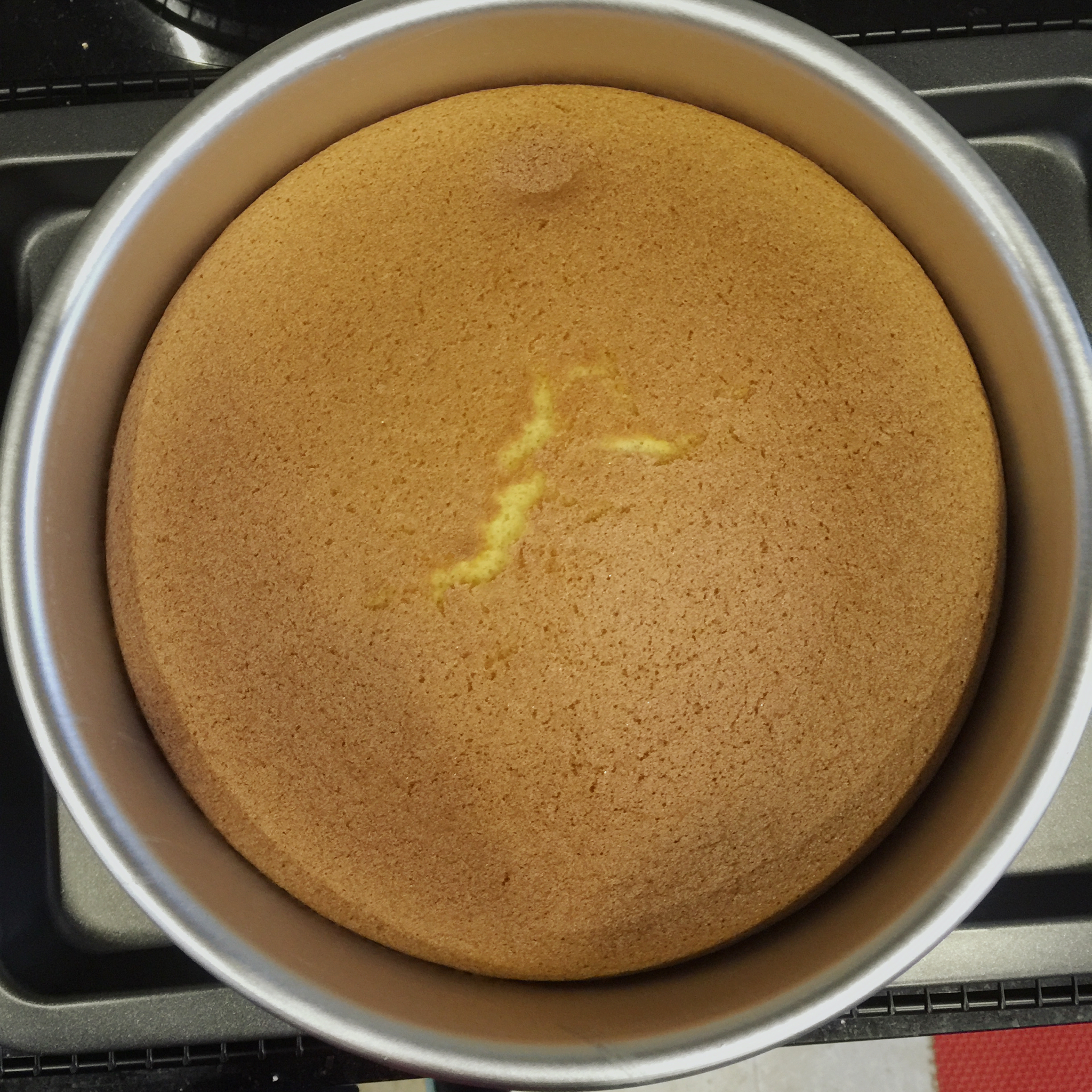 烤箱做蛋糕（戚风蛋糕的做法）