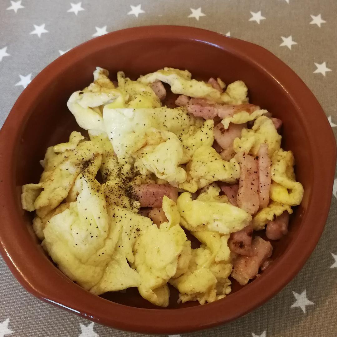 美式炒蛋 scrambled eggs