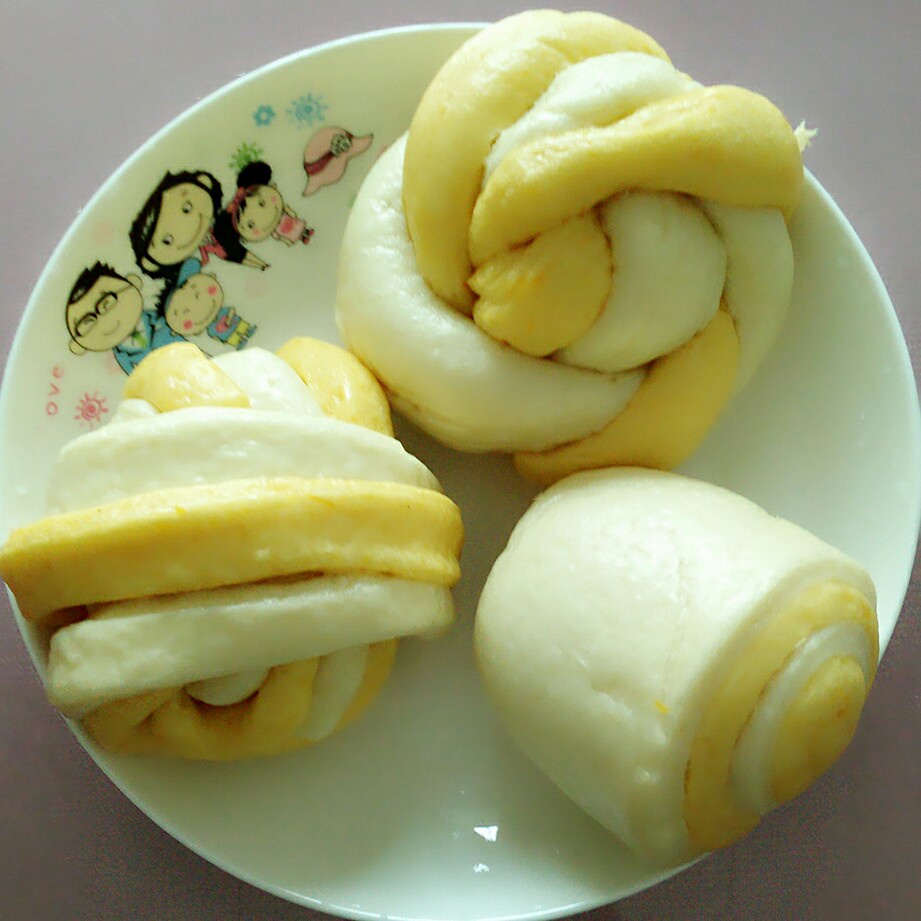 南瓜双色花卷馒头