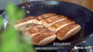 中式照烧三文鱼，即使全熟也好吃【喃猫料理日常】的做法 步骤4