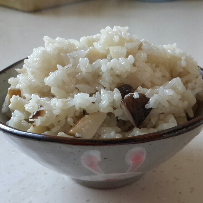 香菇芋头炊饭