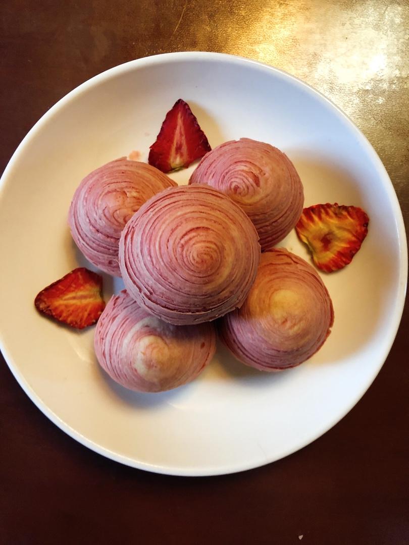 和彩虹一样美腻的彩色紫薯蛋黄酥~~附紫薯馅的做法