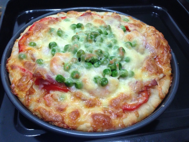 厚底鲜虾培根披萨