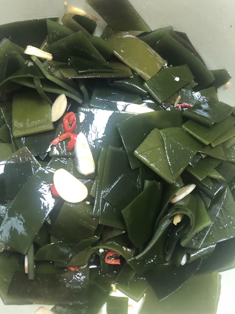 开胃小菜—酸辣海带片