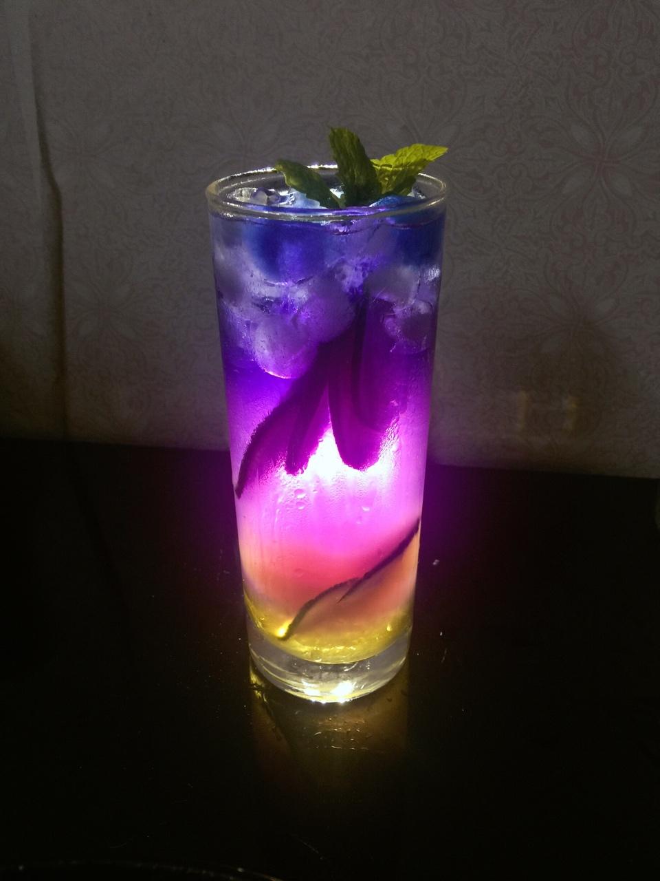 柠檬蝶豆花茶