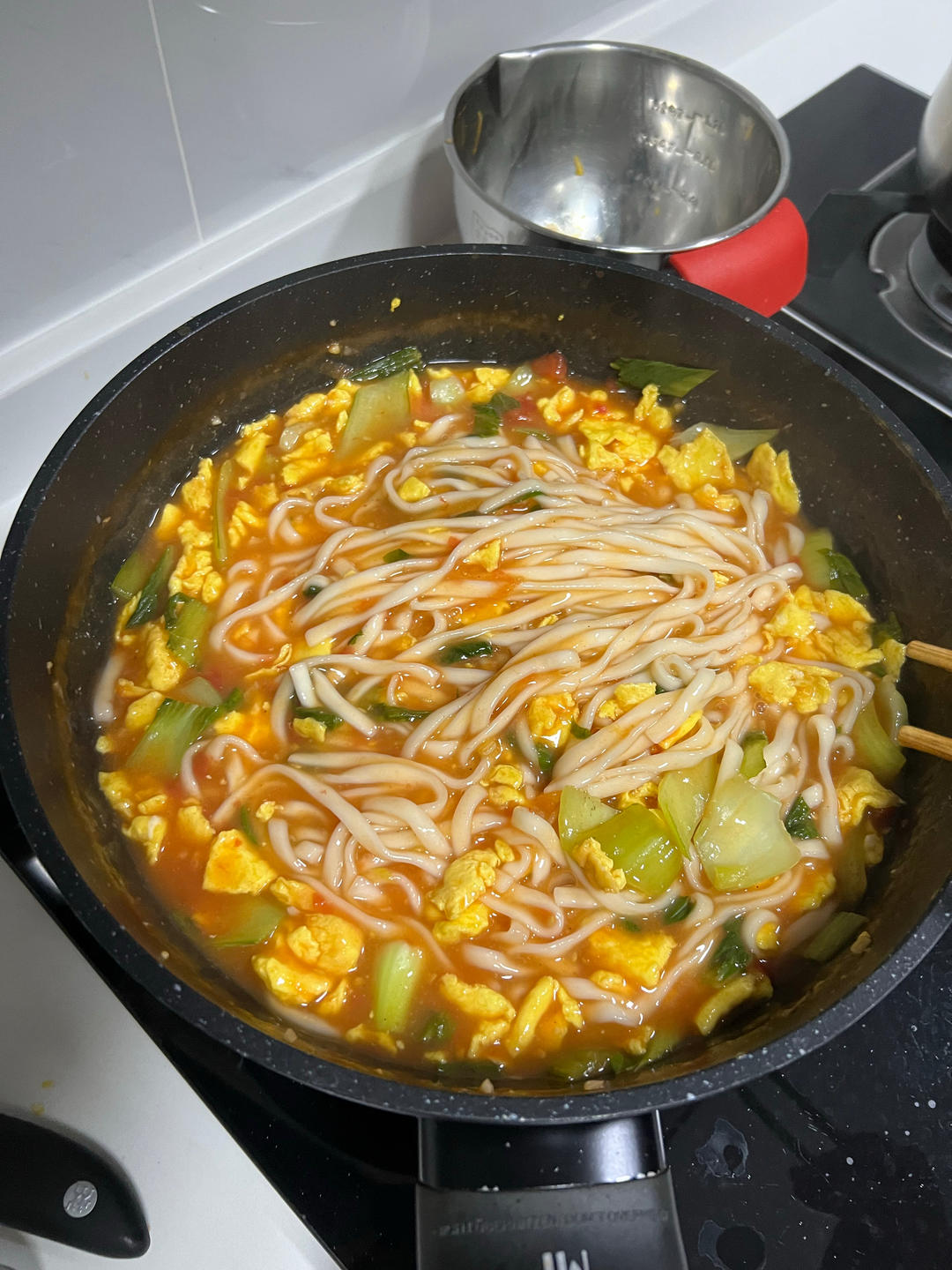 恨不得抱着锅舔的番茄鸡蛋面