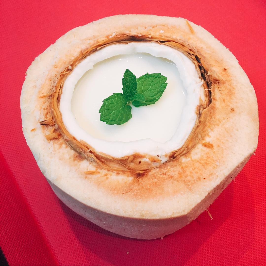 怀爱若窃贼做的椰奶冻