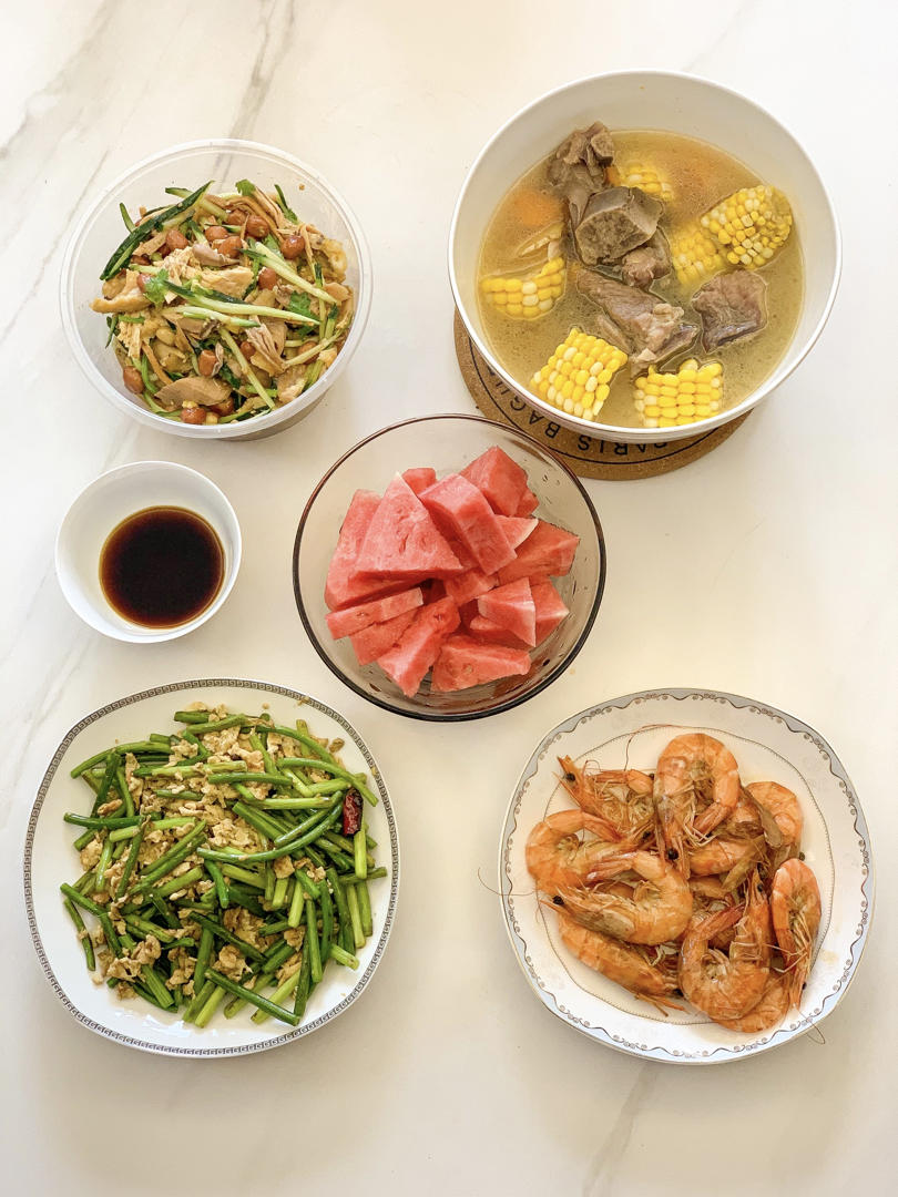 两分钟做好蒜苔炒鸡蛋