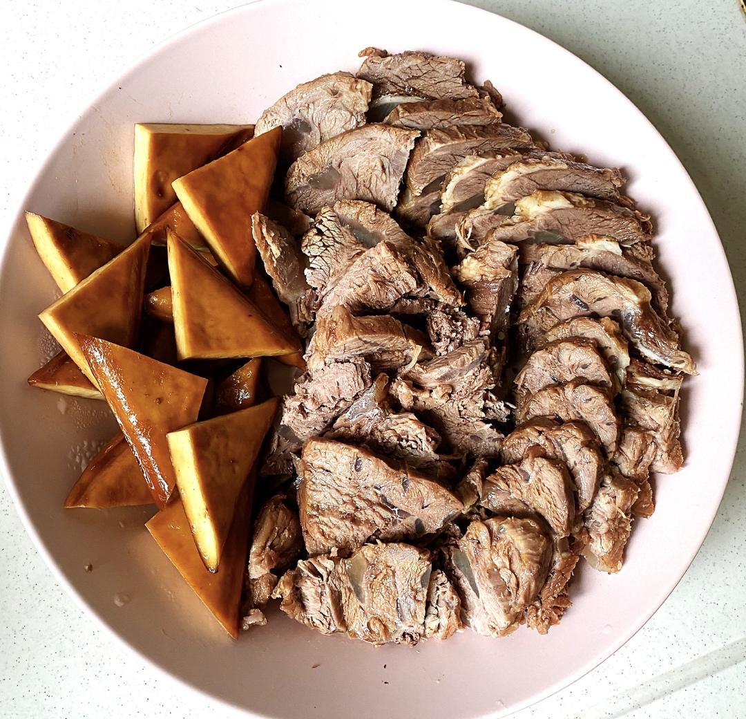 C记卤牛腱（可能是最简单的卤制法）