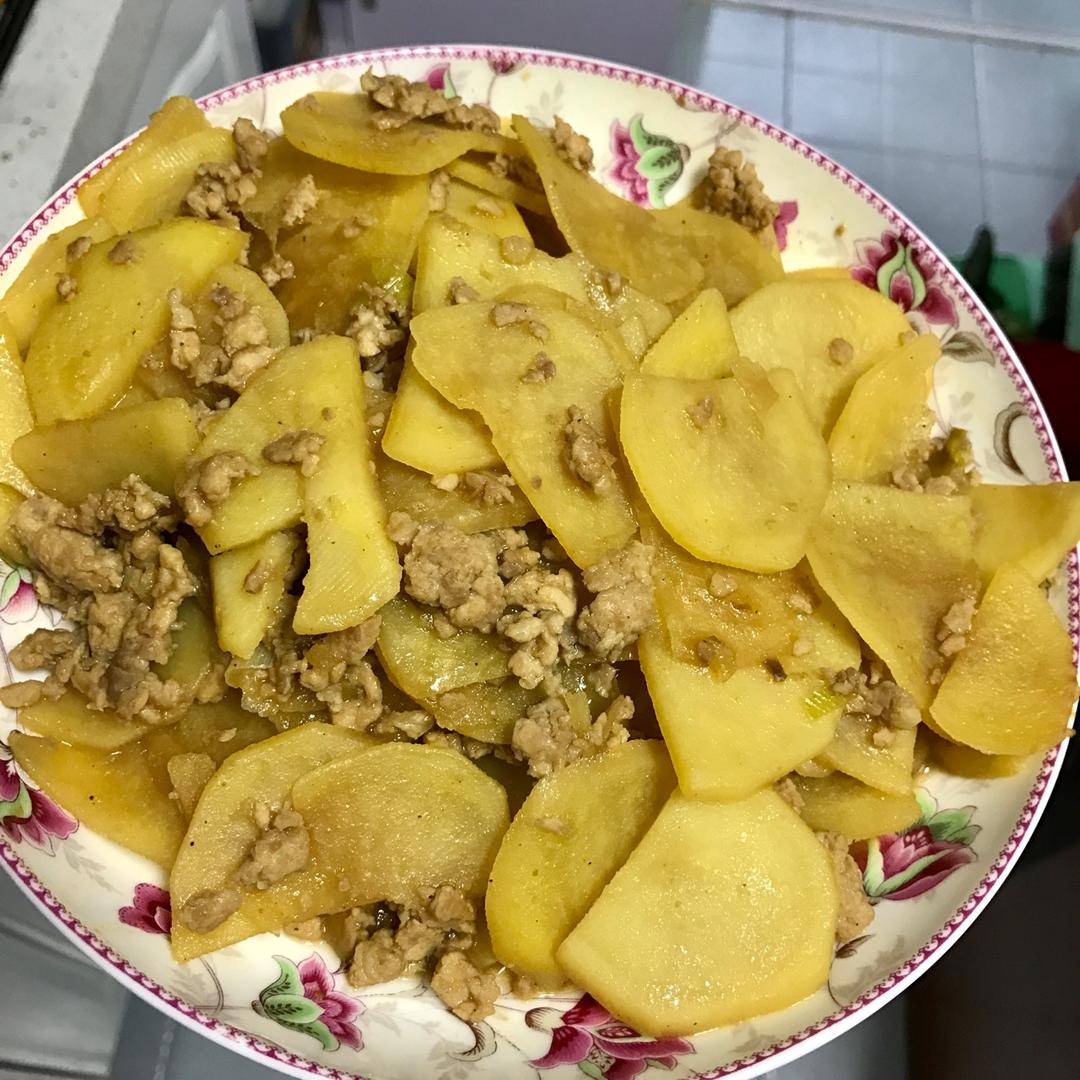 肉末土豆片