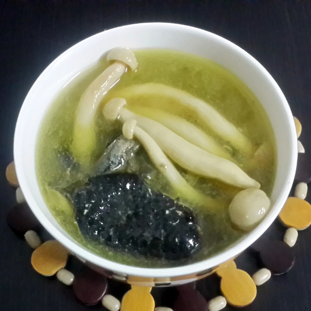 香菇乌鸡汤
