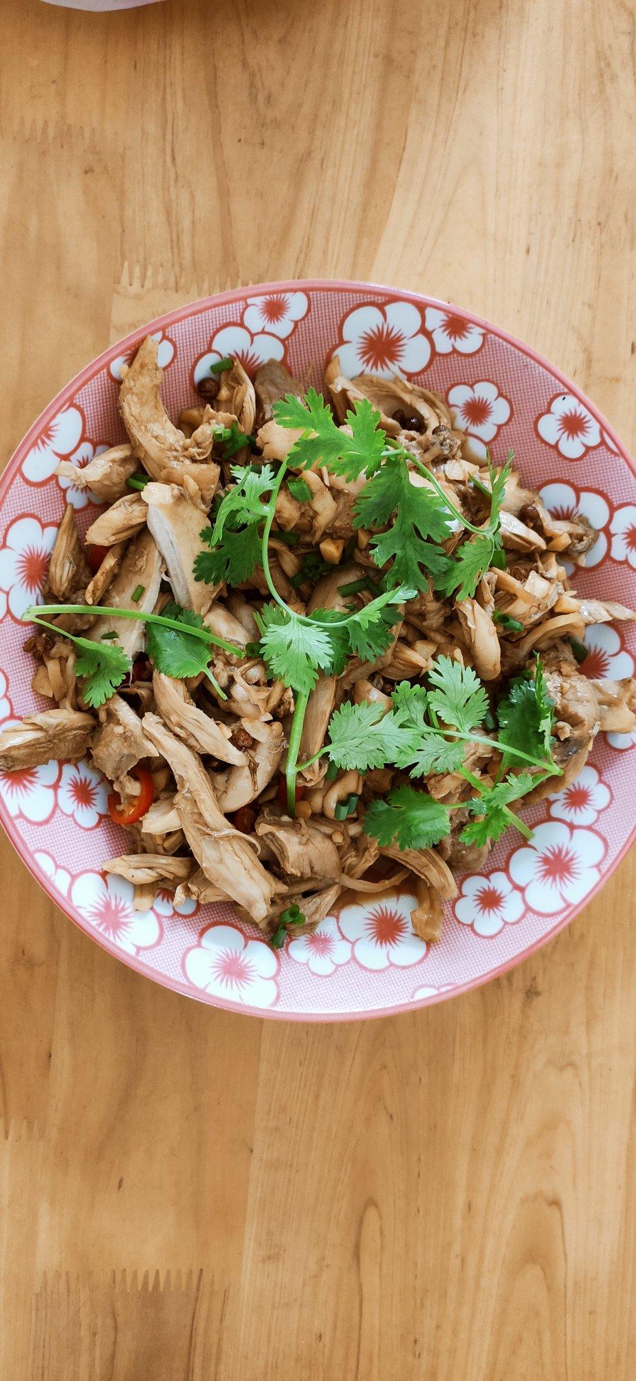 超嫩麻辣口水鸡（家常版）