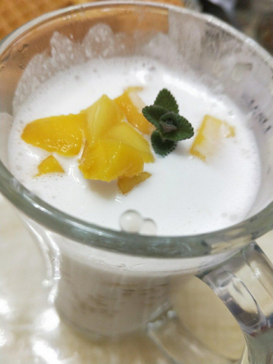 芒果椰浆西米露