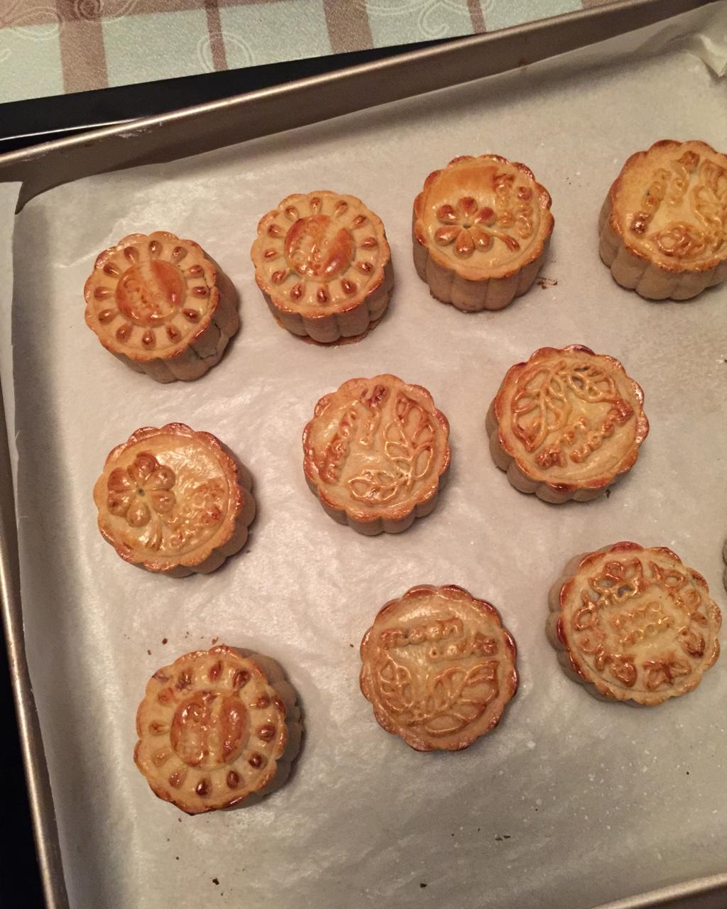 广式豆沙月饼