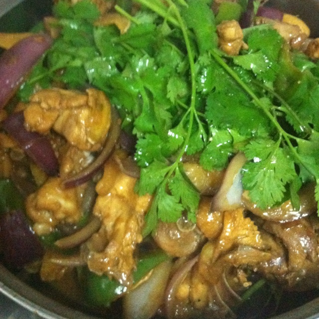 红葱头鸡煲