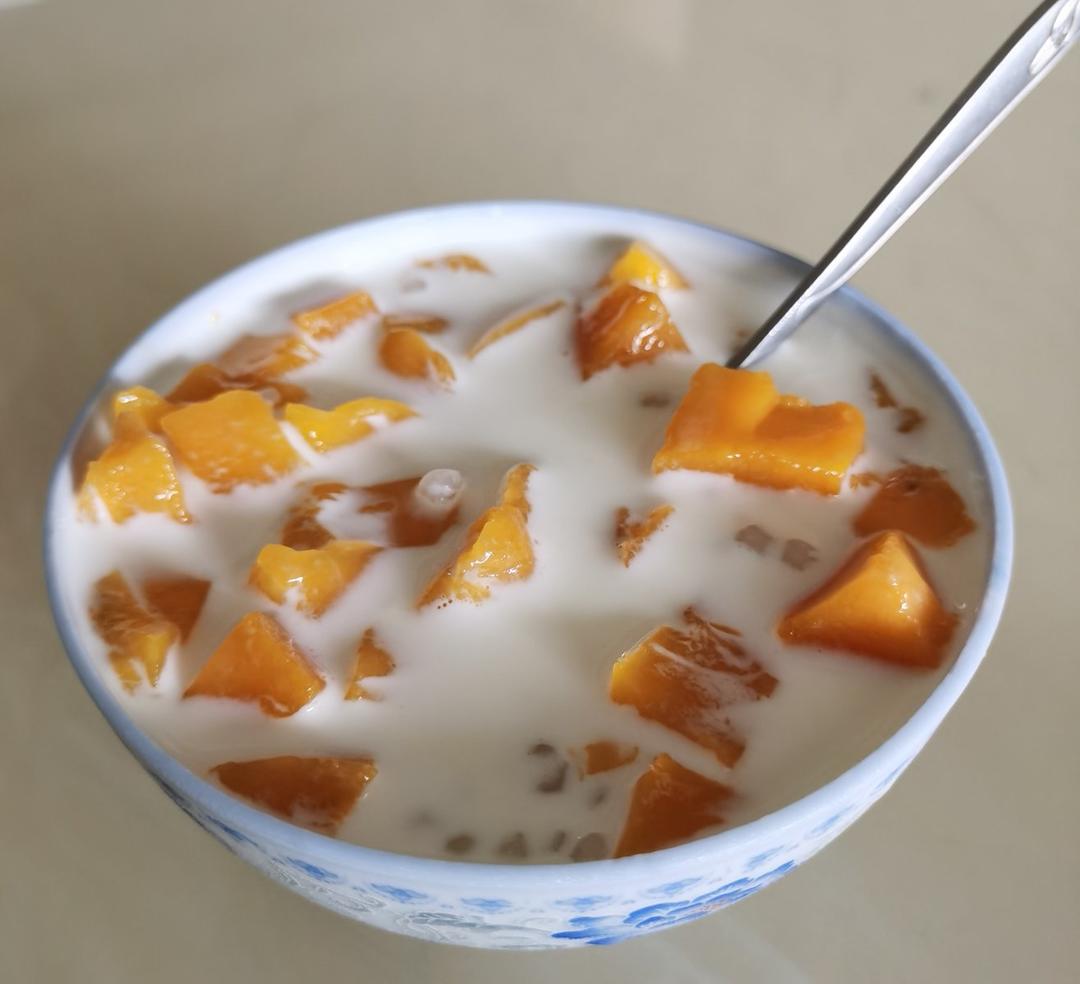《Tinrry下午茶》教你做丸子椰汁西米露