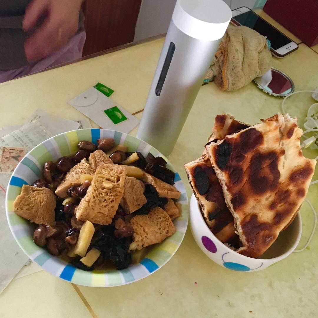 蘑菇烧豆腐